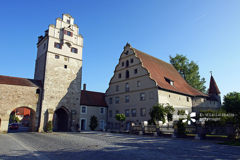丁克斯比尔诺德林格门和城市磨坊/博物馆图片素材