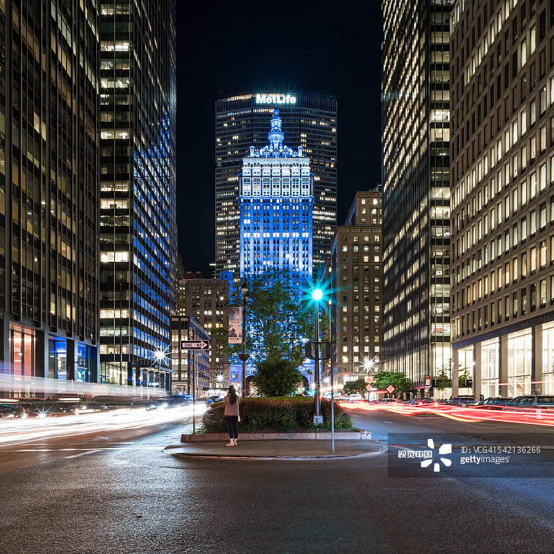 纽约海姆斯利大厦夜景图片素材