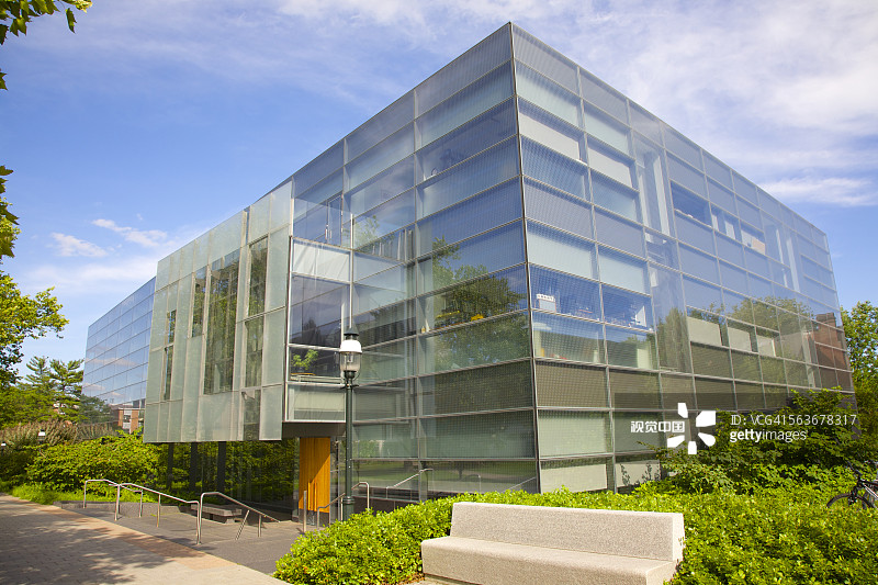 普林斯顿的现代“绿色”玻璃建筑图片素材