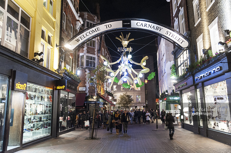圣诞节期间的伦敦卡纳比街图片素材