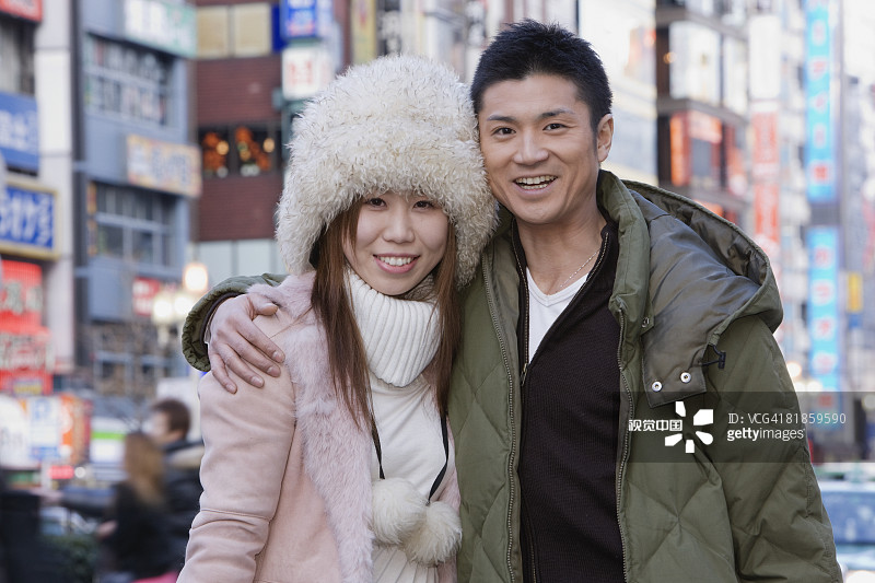 亚洲一些拥抱图片素材