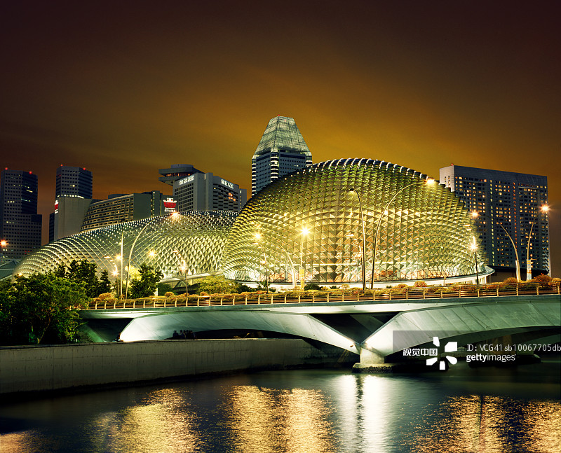 新加坡滨海艺术中心河流图片素材