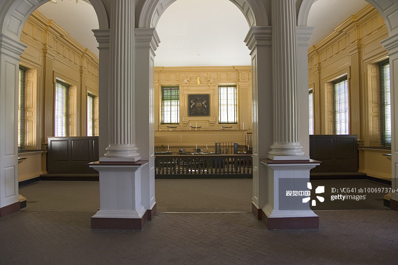美国宾夕法尼亚州费城独立厅的法庭图片素材